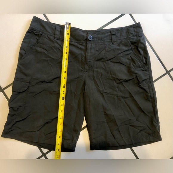 Ladies size 14 Columbia brand hiking-walking shorts in dark grey - Picture 4 of 5